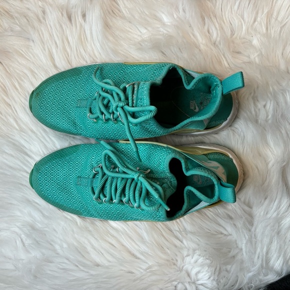 NIKE sneakers in teal and yellow, size 8 - Picture 2 of 4